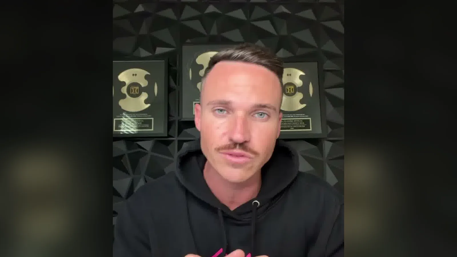 Austin Medlin of @theaustinmedlin explaining why reps struggle to close in one of his Instagram reels.