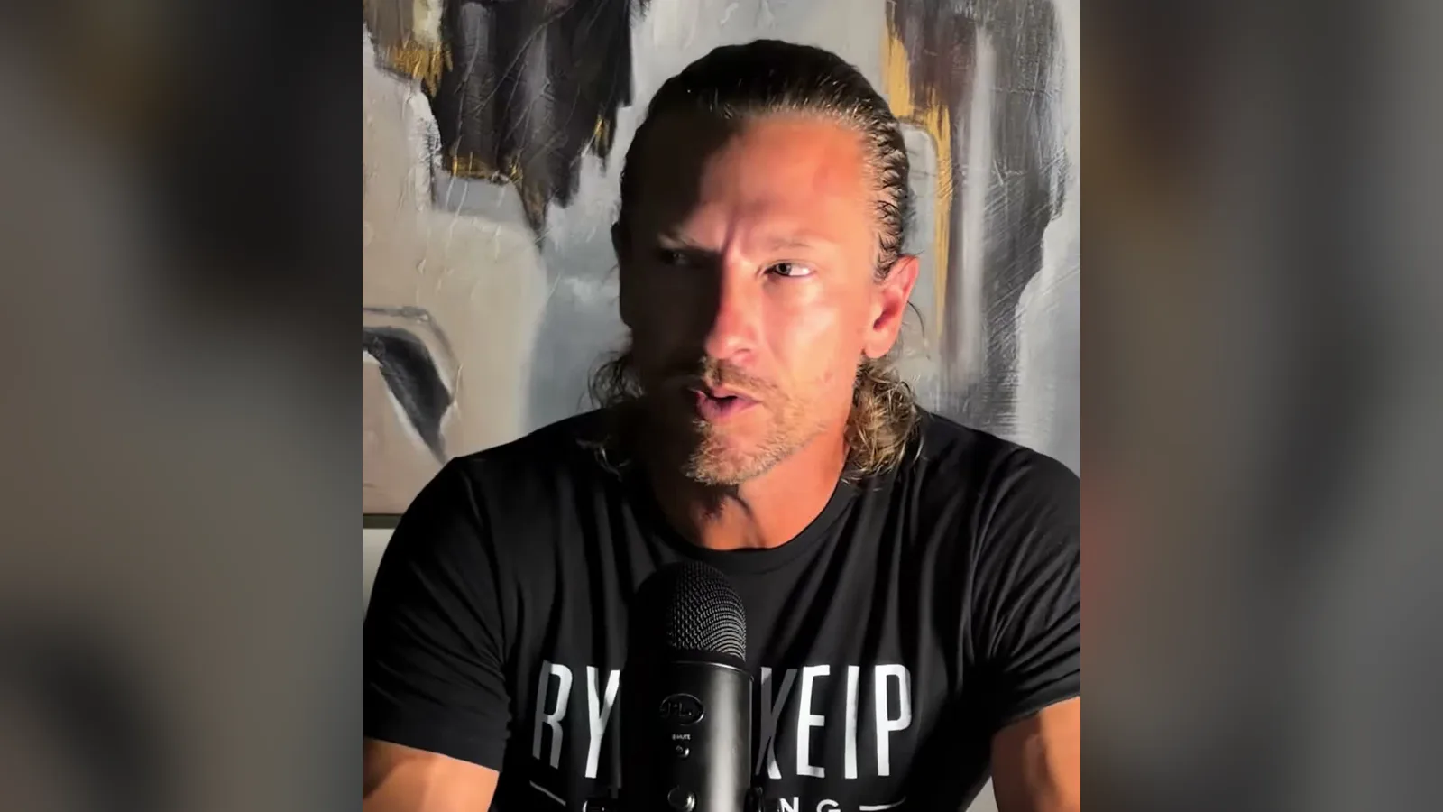 Ryan Keip of @theryankeip speaking into a studio microphone while teaching how to answer a buyer who wants to shop around.